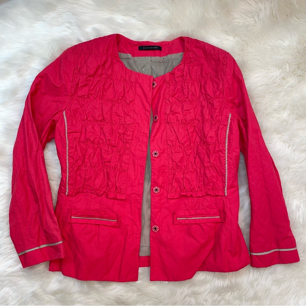 ELIE TAHARI Red Tan Ruched Short Jacket Hidden Snaps Contrast Piping Medium